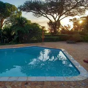 https://somer-house-guest-suites.hotels-capetown.com